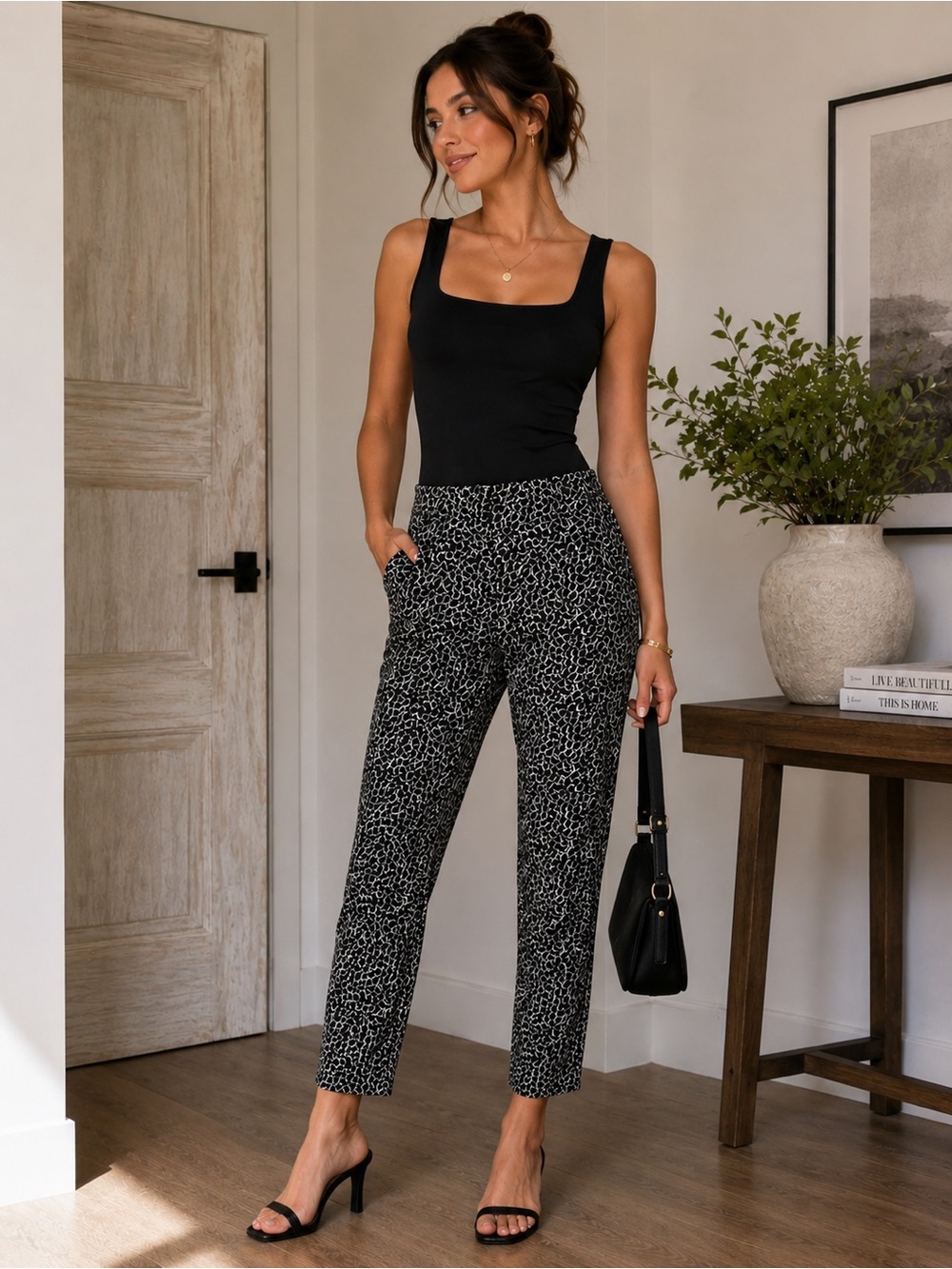 White House Black Market Black & White Printed Slim Ankle Pants
